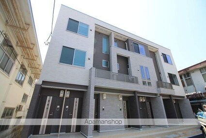 イースト オーブ